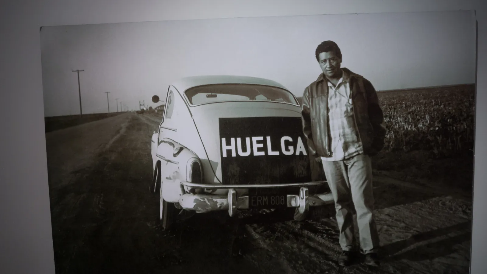 Cesar Chavez by Jay Galvin and used through CC BY 2.0